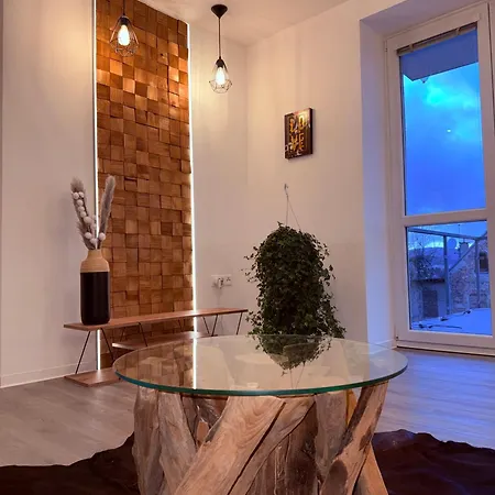 Welness S Virivkou Na Terase Finskou Saunou A Vyhledem Διαμέρισμα Jablonec nad Nisou